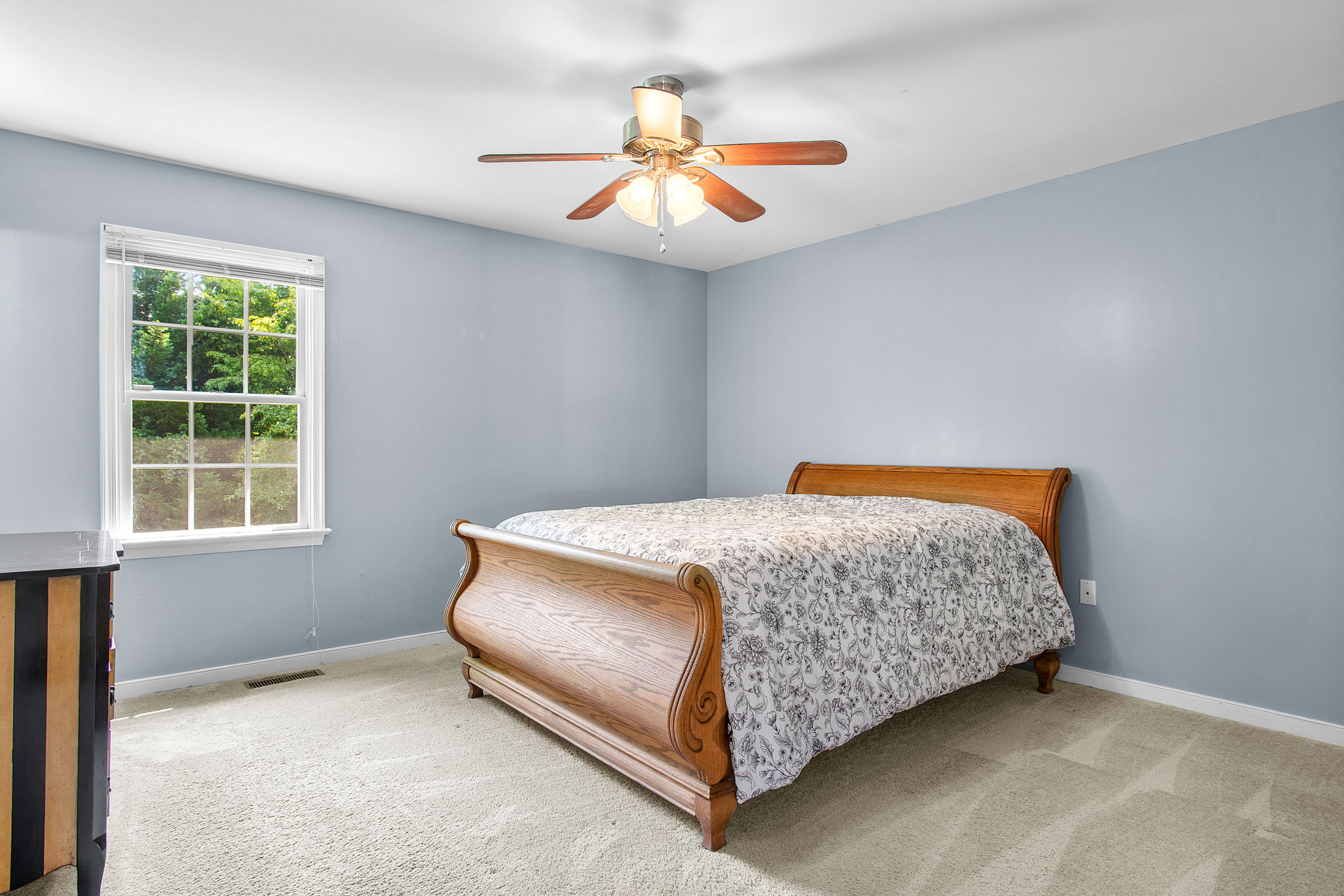 17-Primary Bedroom