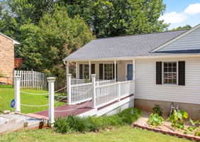 05-Exterior Front