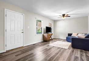 07-Living Room