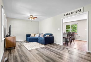 08-Living Room
