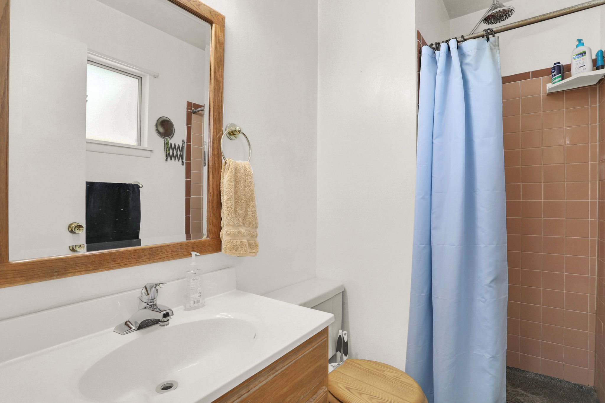 2103 Trent Ave, Colorado Springs, CO 80909 PixVid