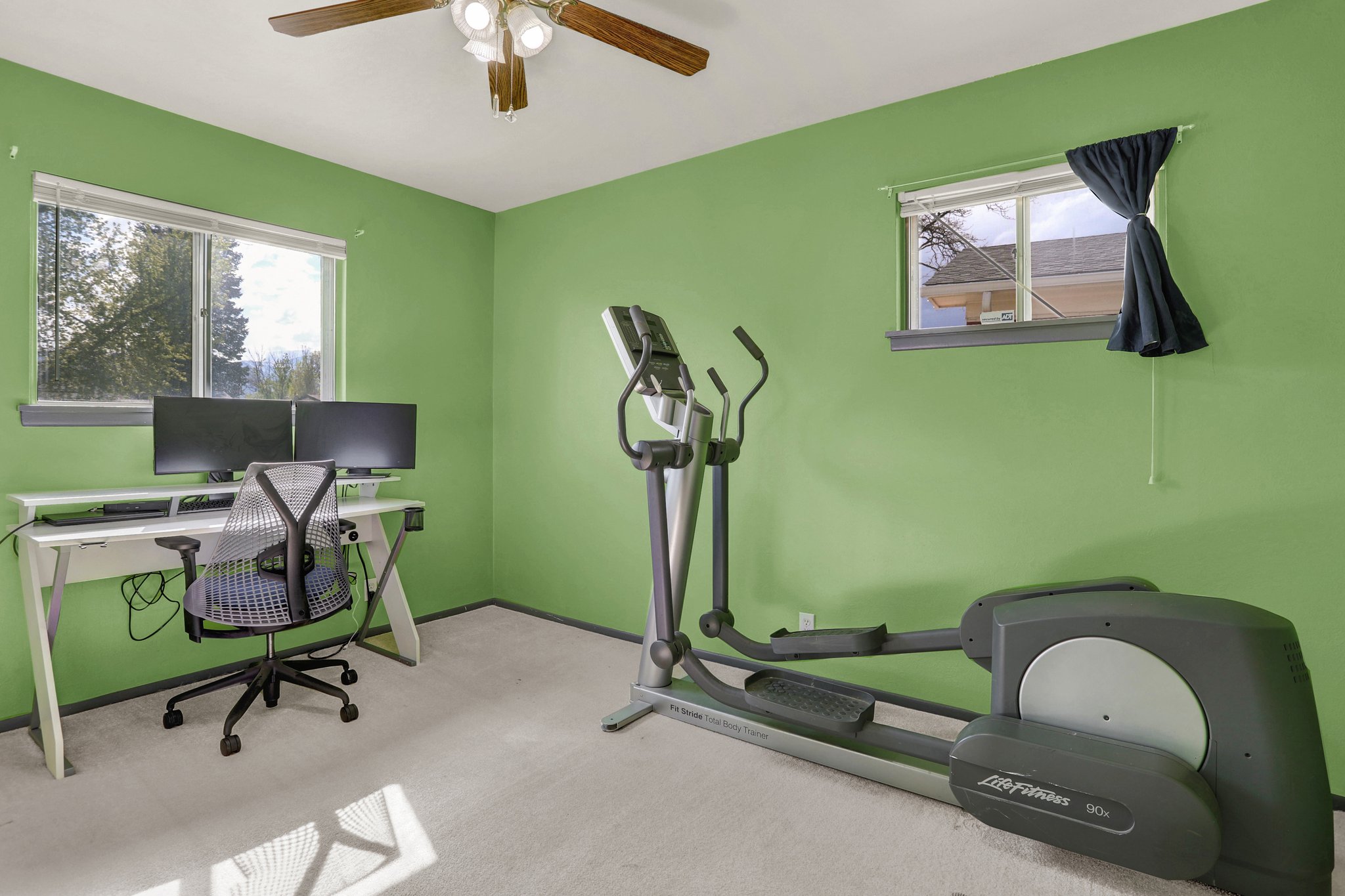 2103 Trent Ave, Colorado Springs, CO 80909 PixVid