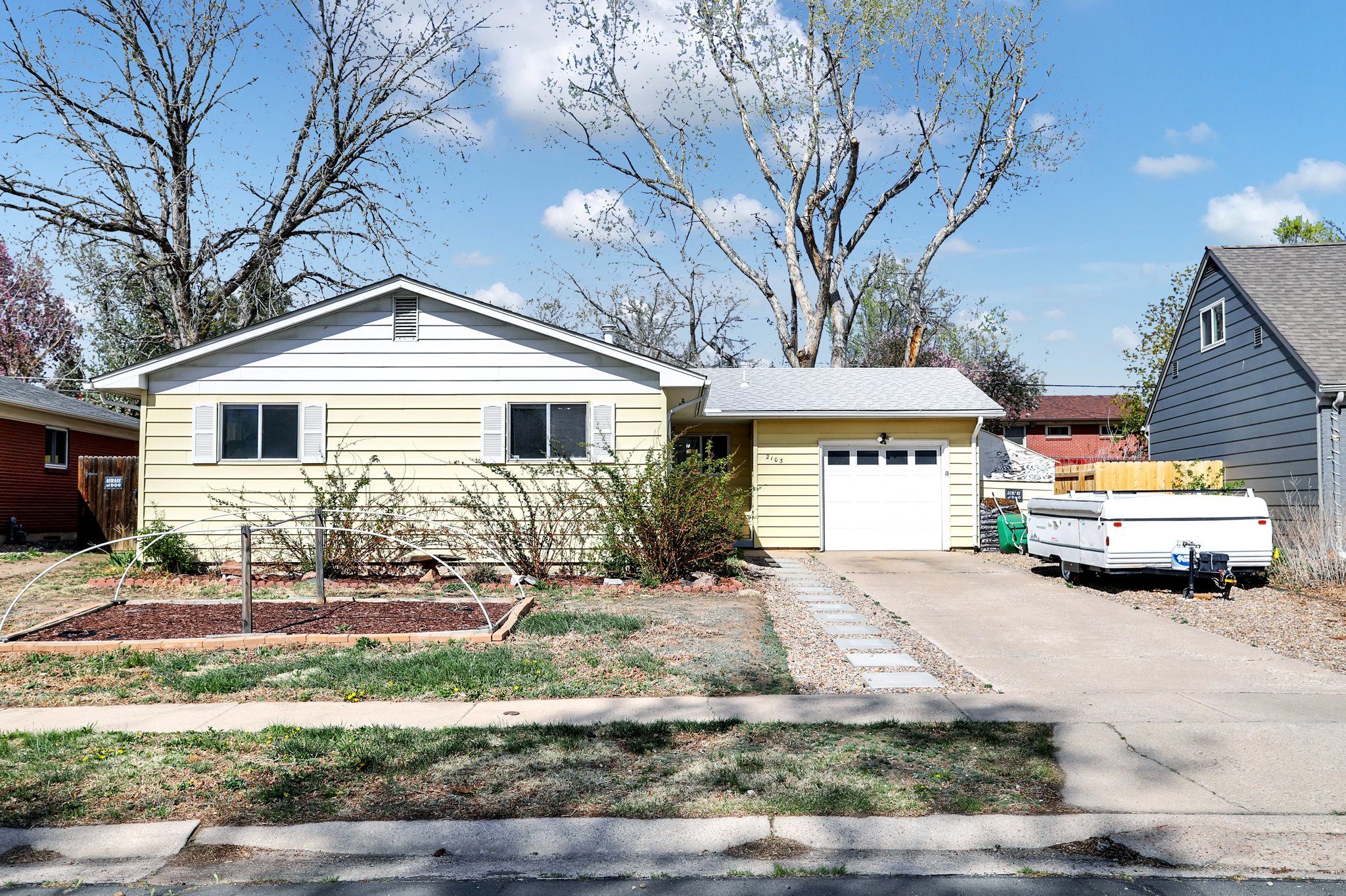 2103 Trent Ave, Colorado Springs, CO 80909 PixVid