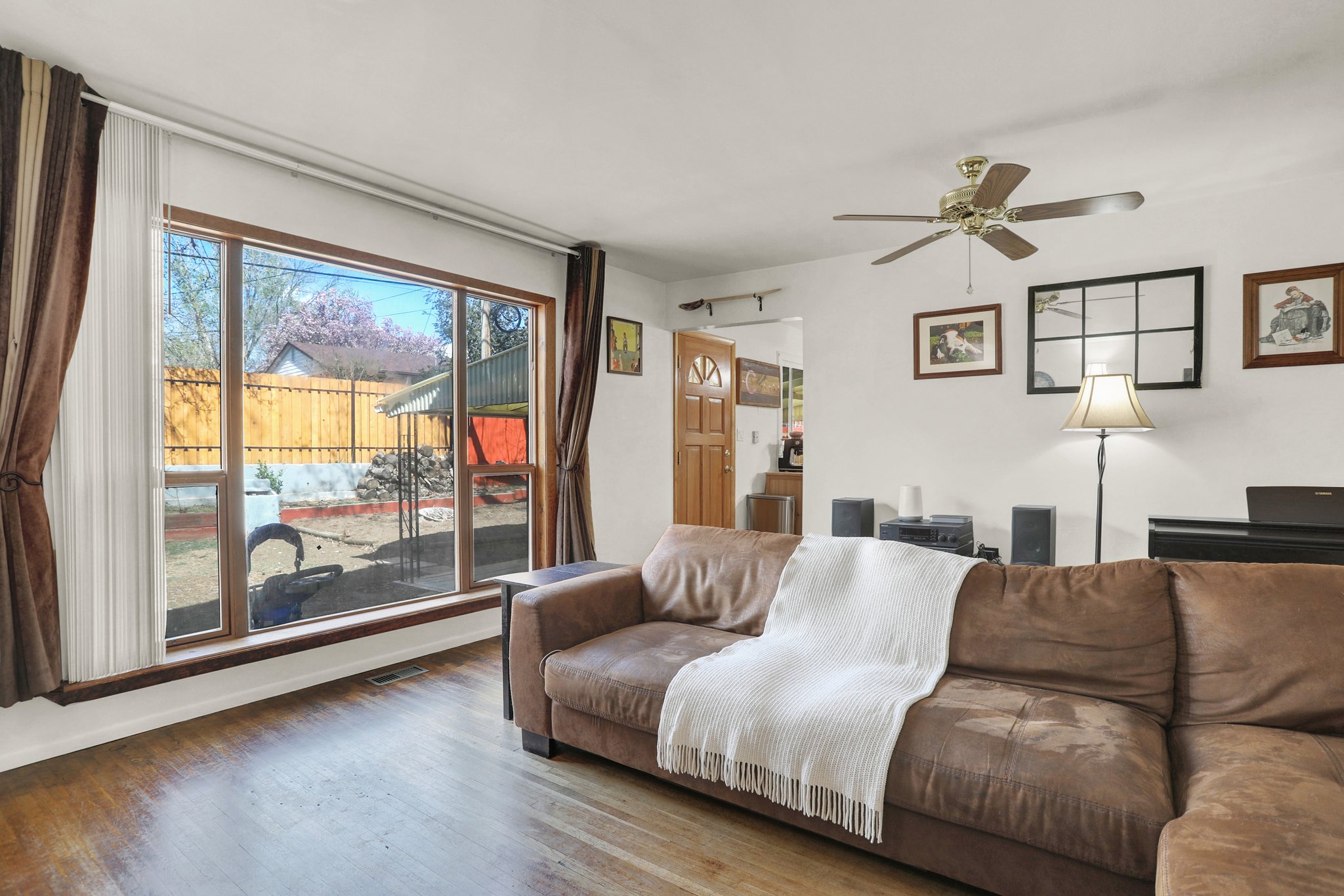 2103 Trent Ave, Colorado Springs, CO 80909 PixVid