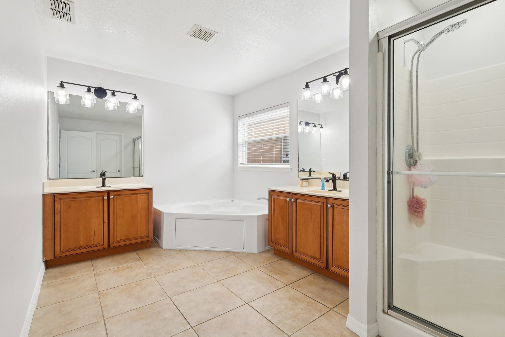 Congress Ln-S0203-021.jpg