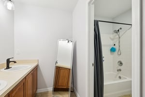 Congress Ln-S0203-038.jpg