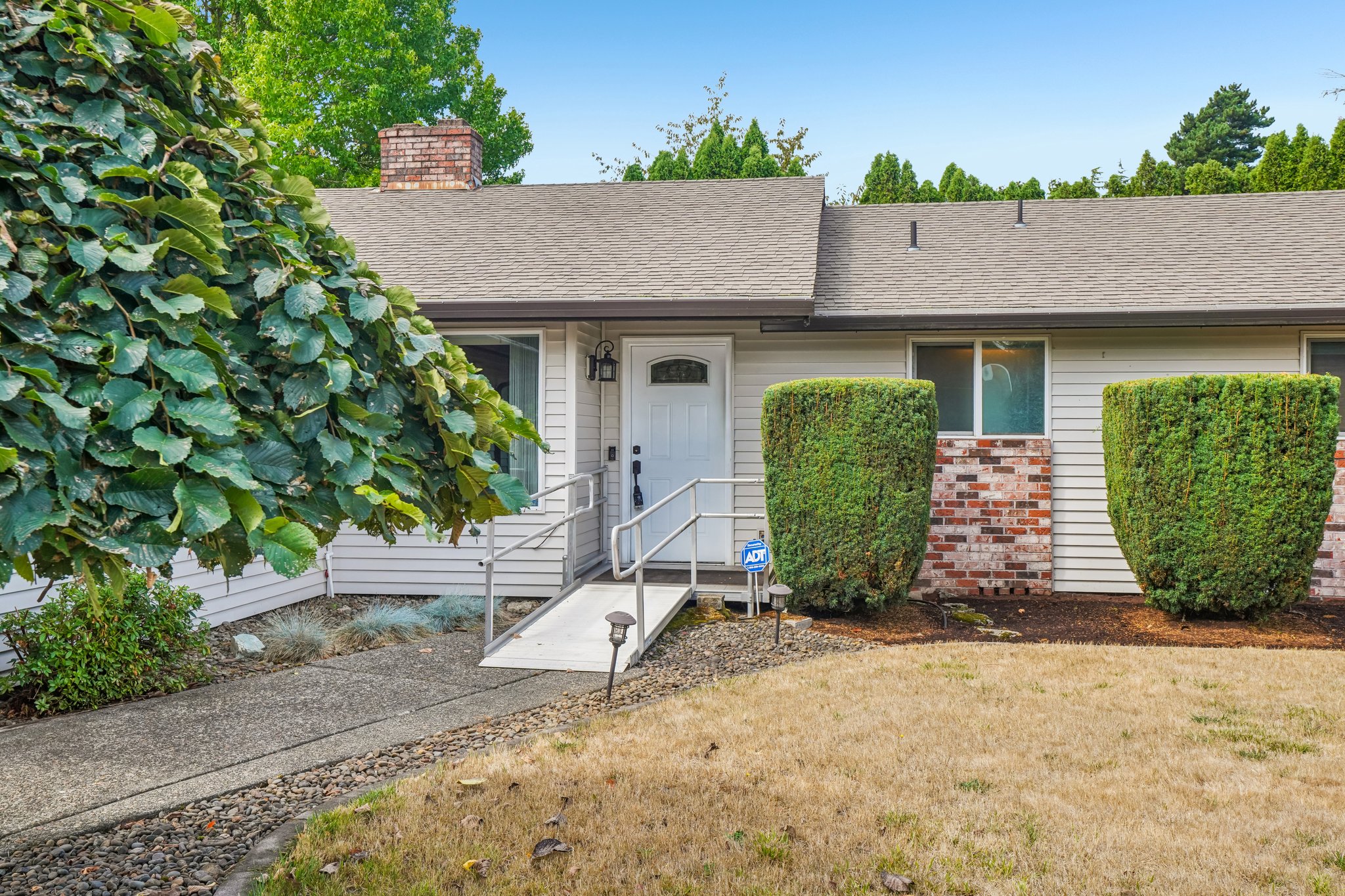 NE 128th Ave-S0609-006.jpg