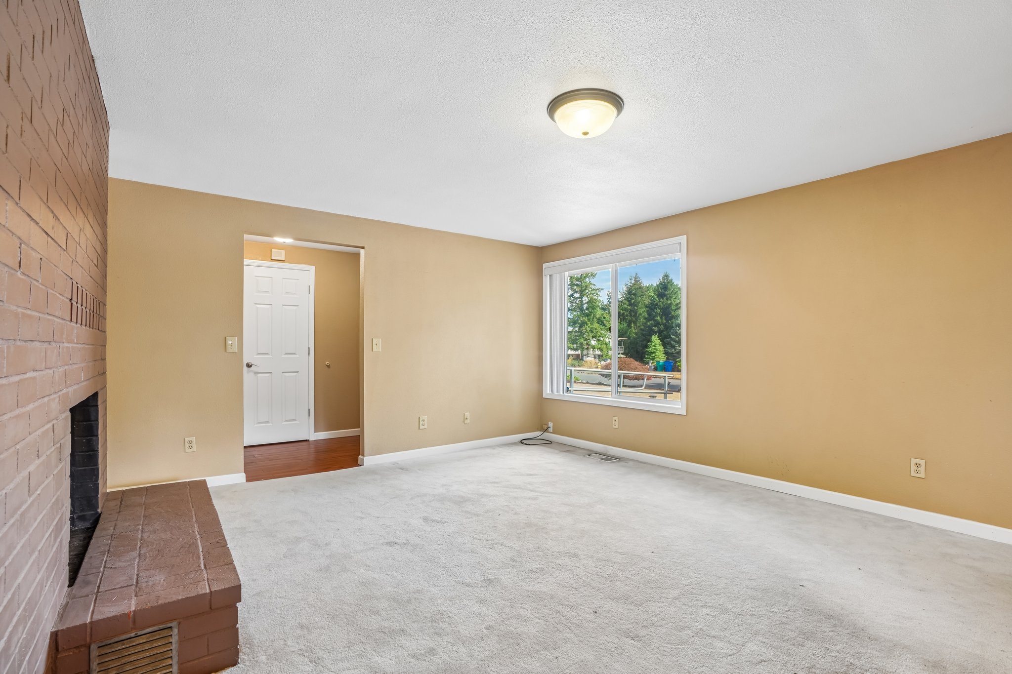 NE 128th Ave-S0609-013.jpg