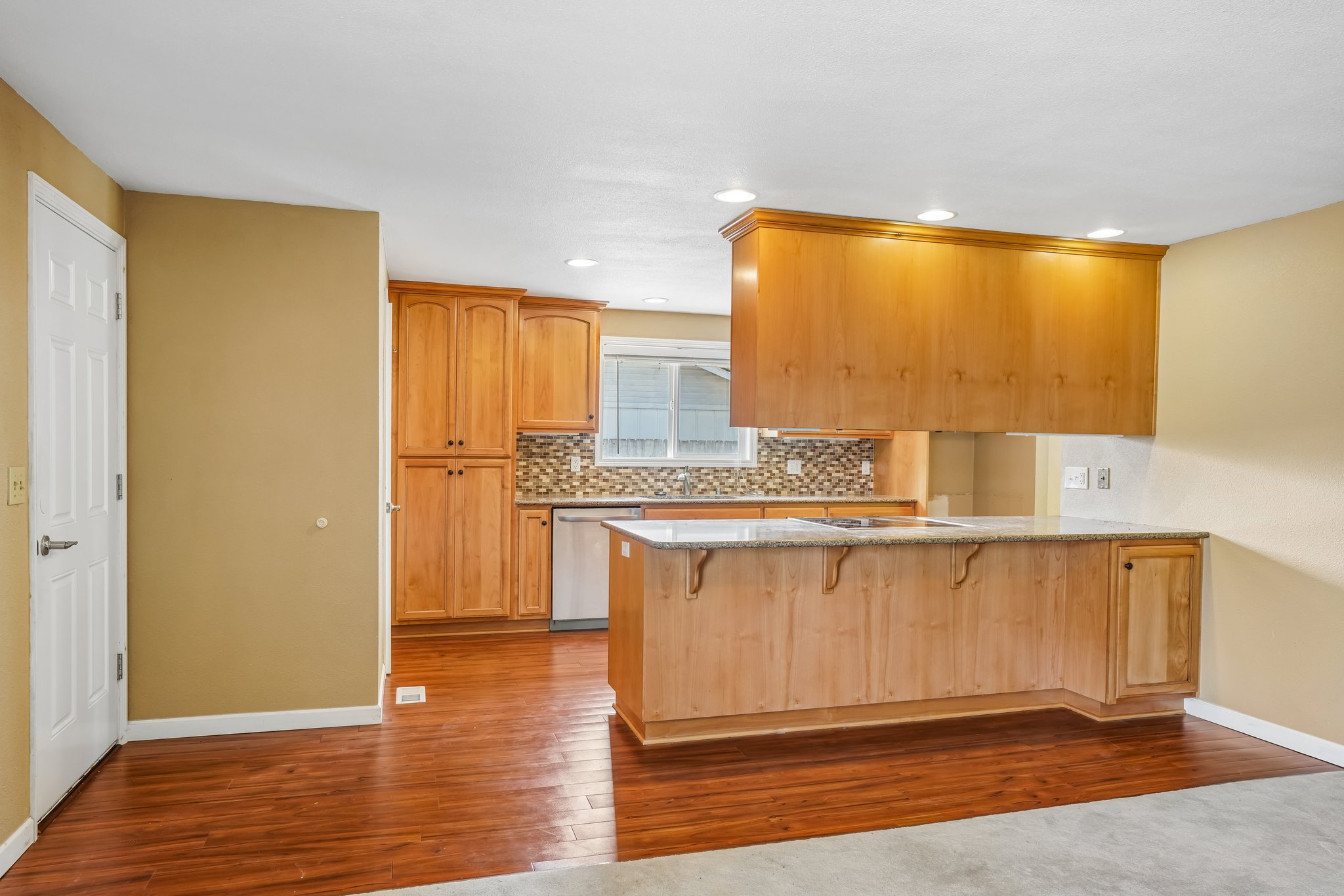 NE 128th Ave-S0609-019.jpg