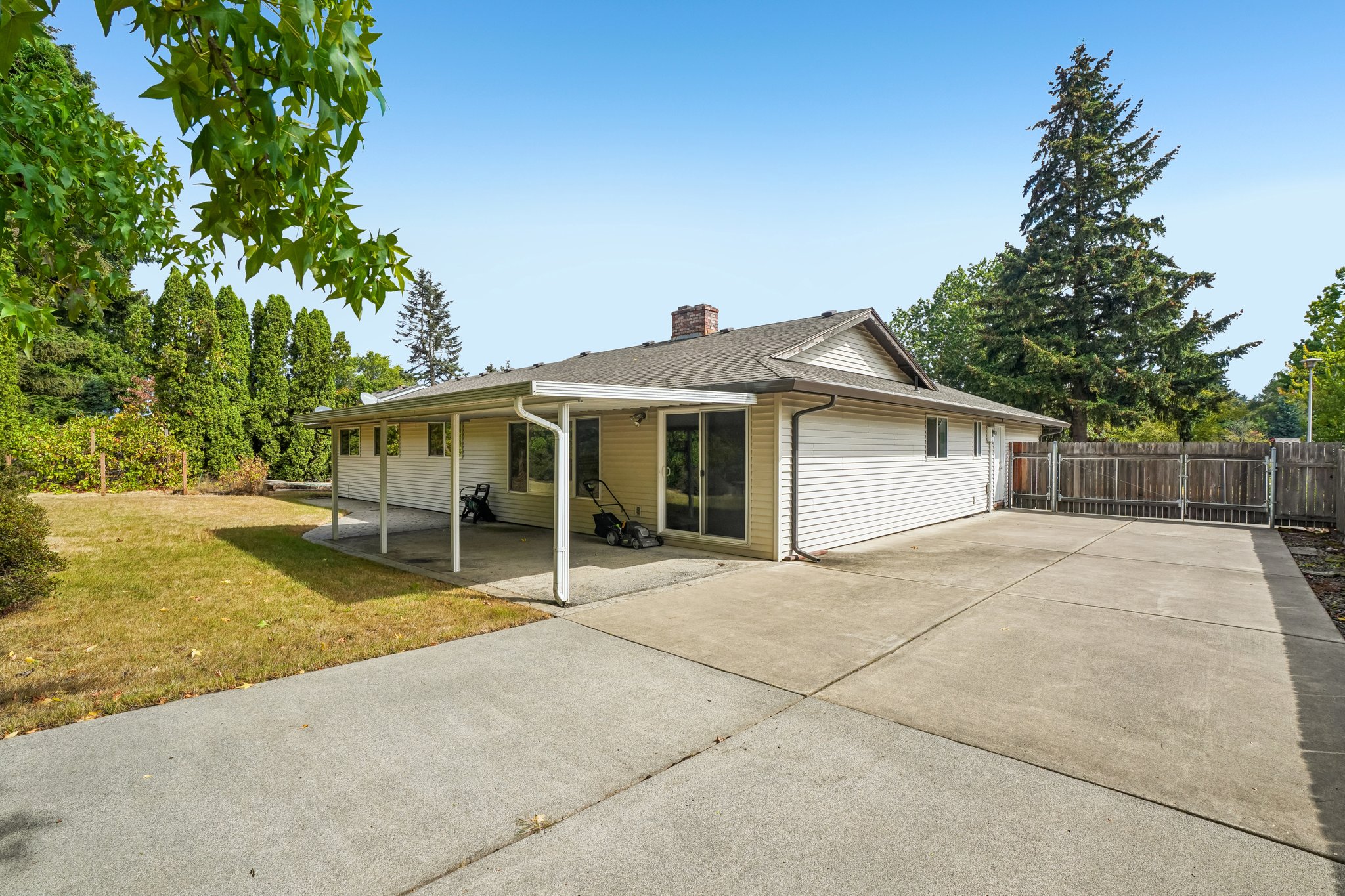 NE 128th Ave-S0609-048.jpg
