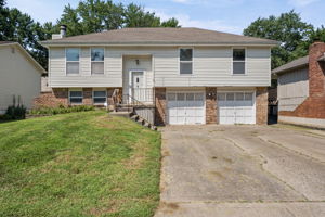  Photo 0