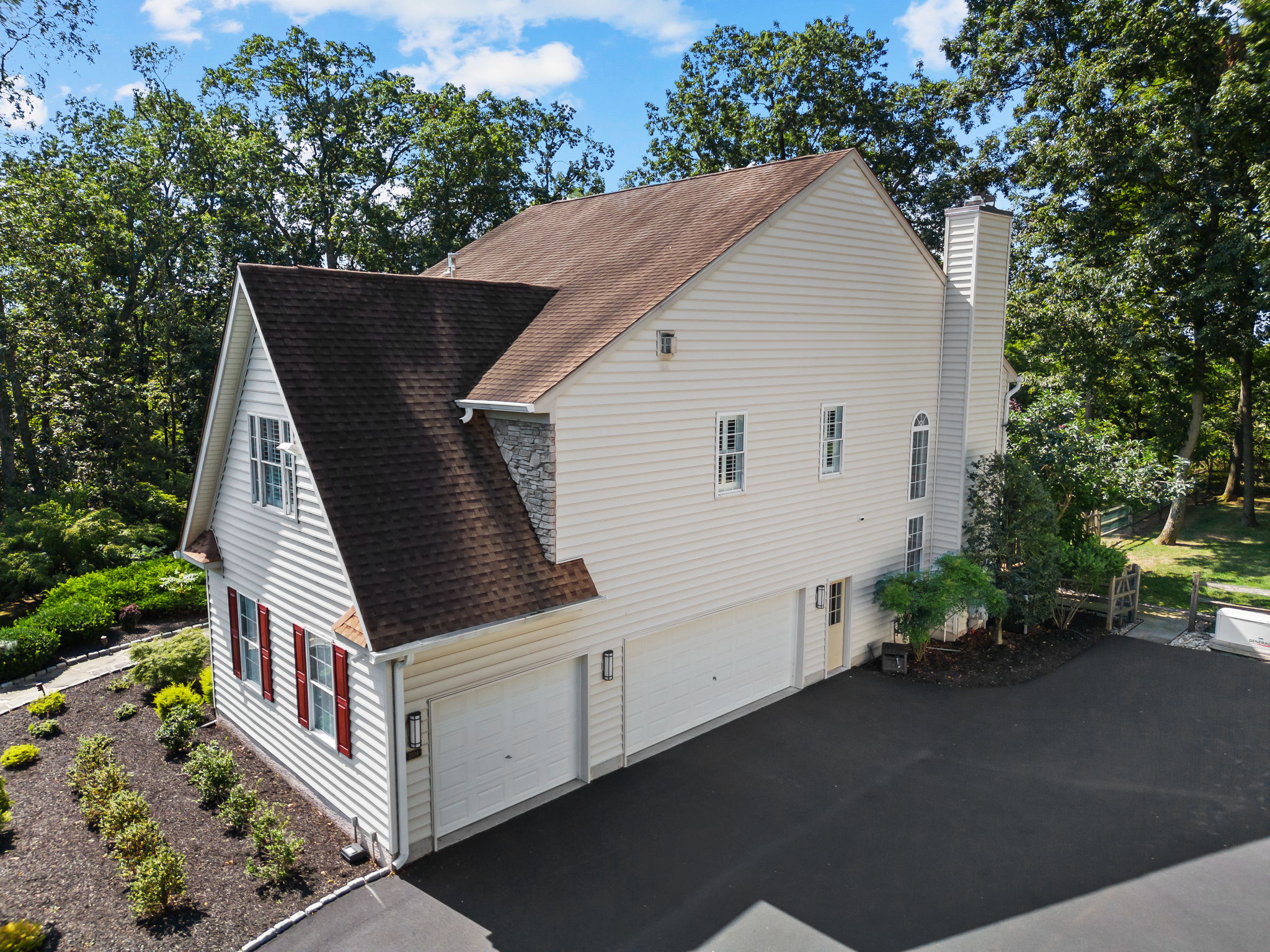 Side Entry Three Car Garage