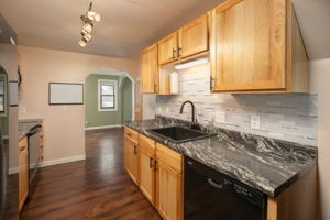 08-Kitchen