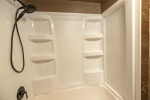 16-Bathroom