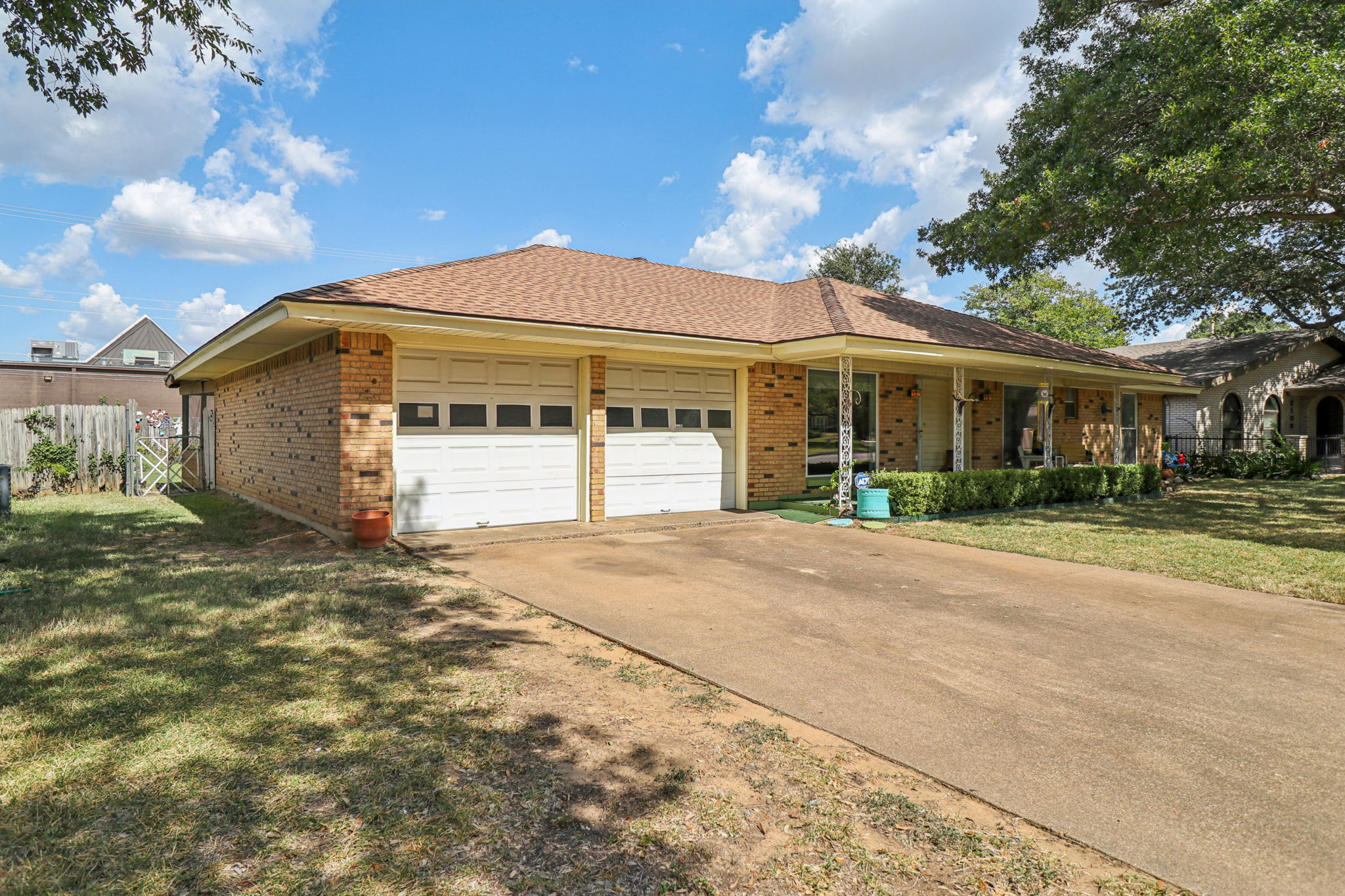 2105 Briarwood Blvd-S0810-003