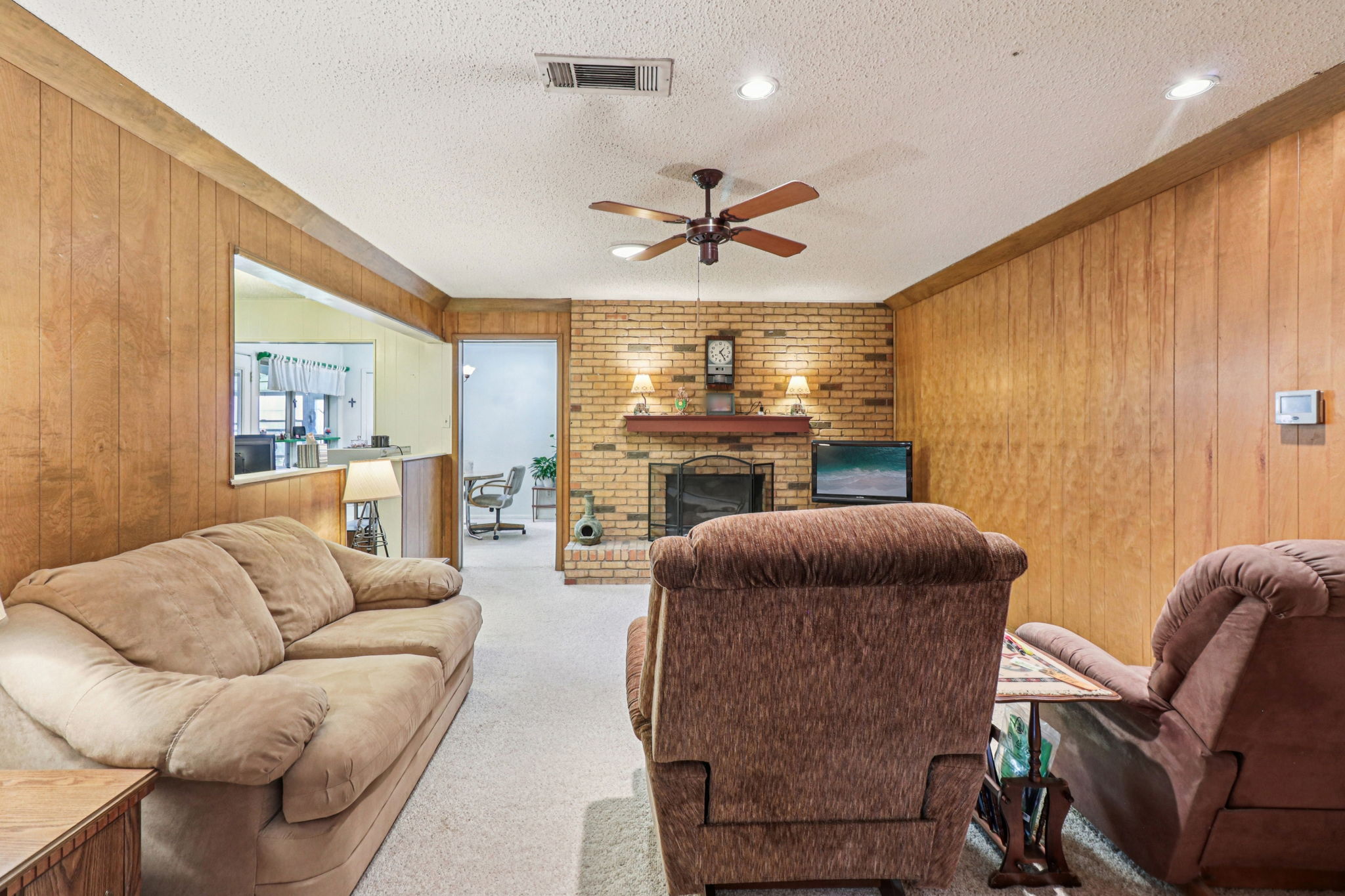 2105 Briarwood Blvd-S0810-007