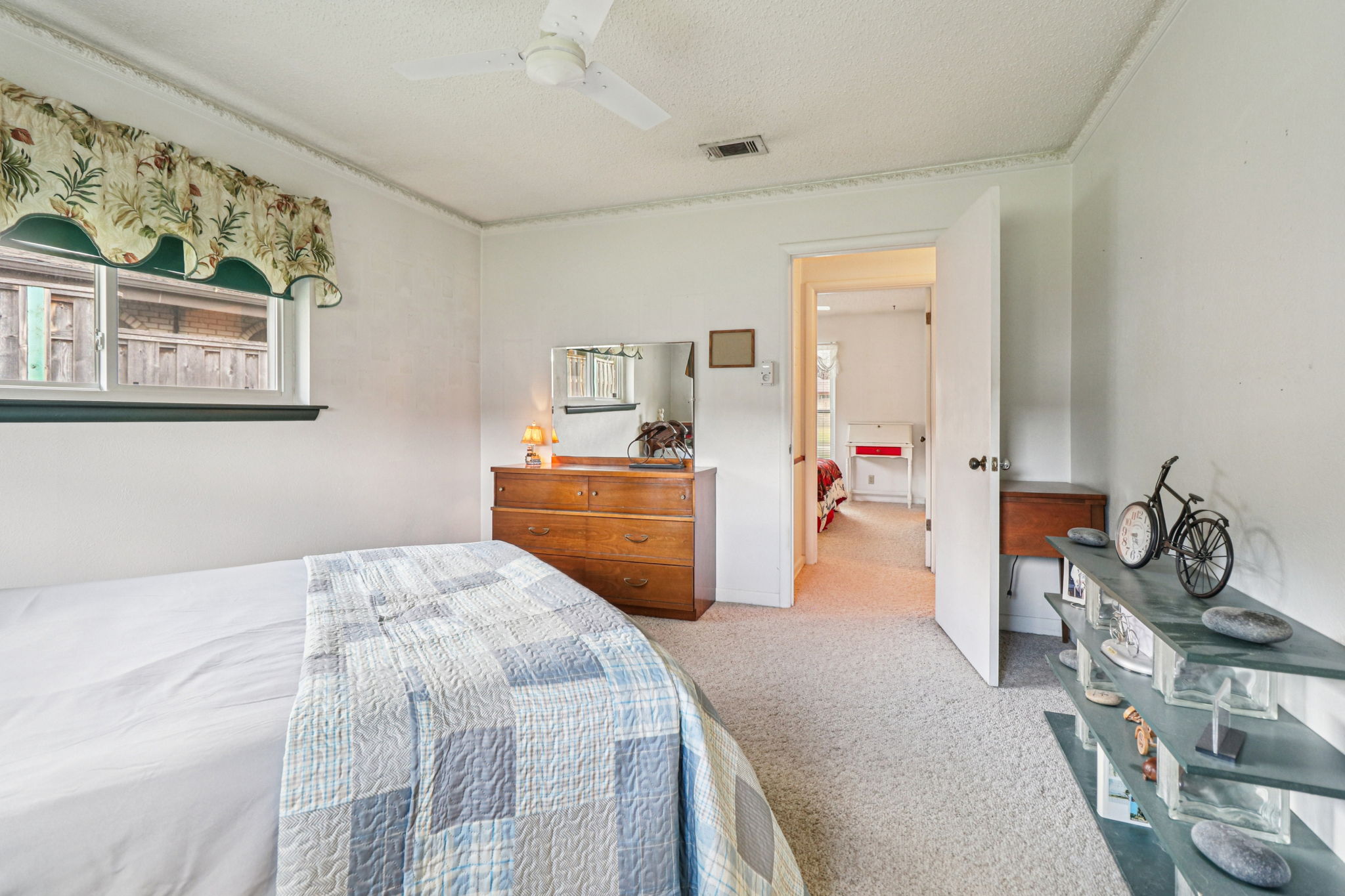 2105 Briarwood Blvd-S0810-039