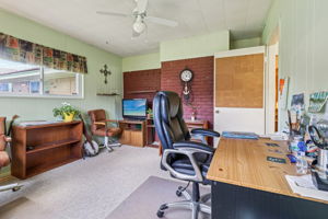 2105 Briarwood Blvd-S0810-024