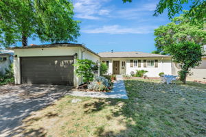 001_2105 Geneva Dr  Modesto