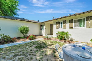 004_2105 Geneva Dr  Modesto