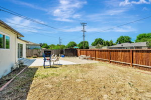 039_2105 Geneva Dr  Modesto