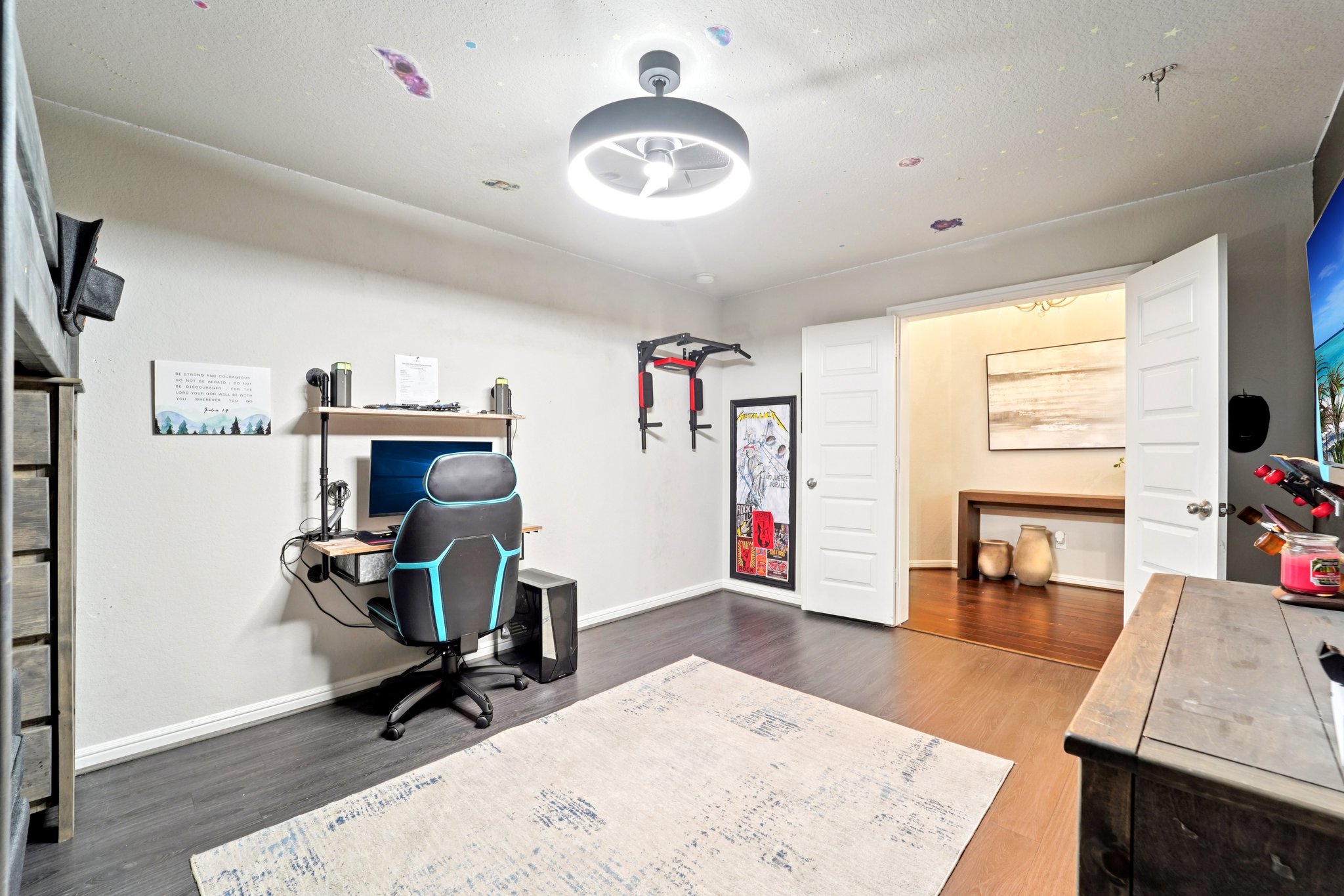 Llerena Ln-S0609-021.jpg