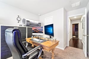 Llerena Ln-S0609-030.jpg