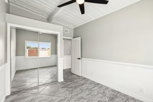 Noble View Dr-1305-029.jpg