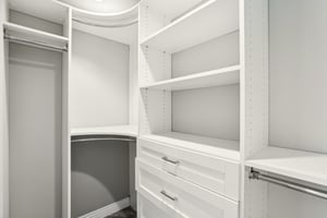 Noble View Dr-1305-041.jpg