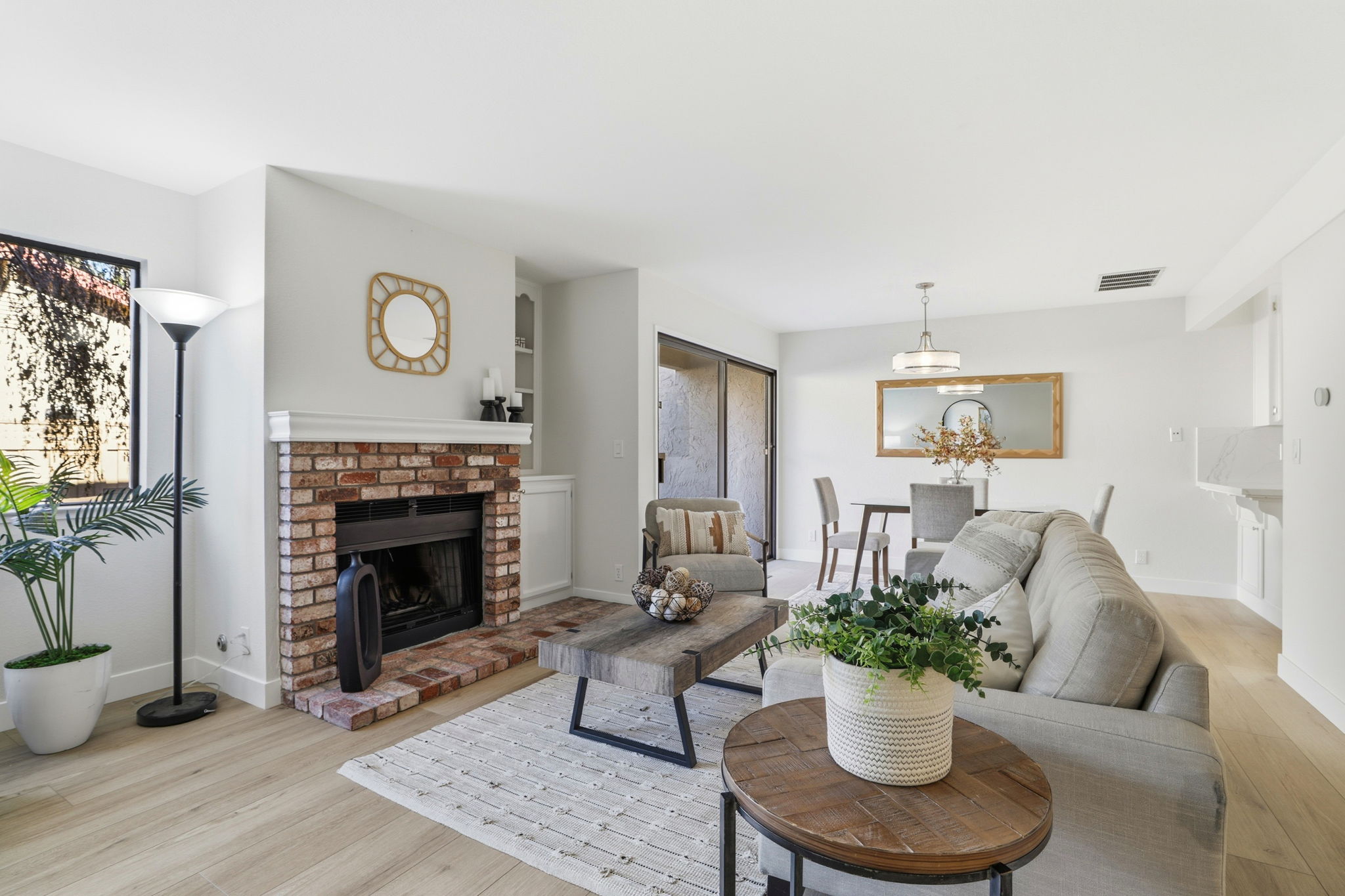 012_f8_2105 Rancho McCormick Blvd