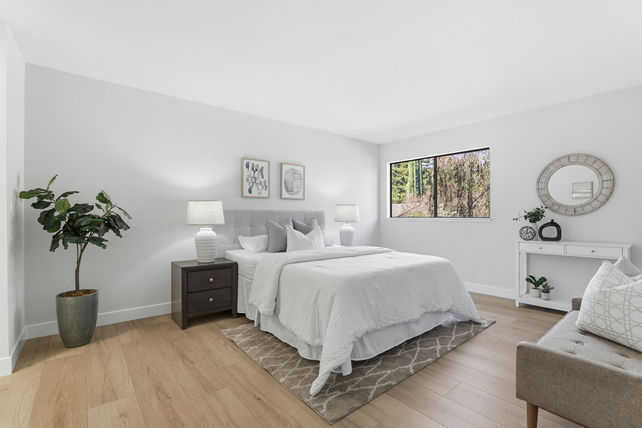 024_f8_2105 Rancho McCormick Blvd