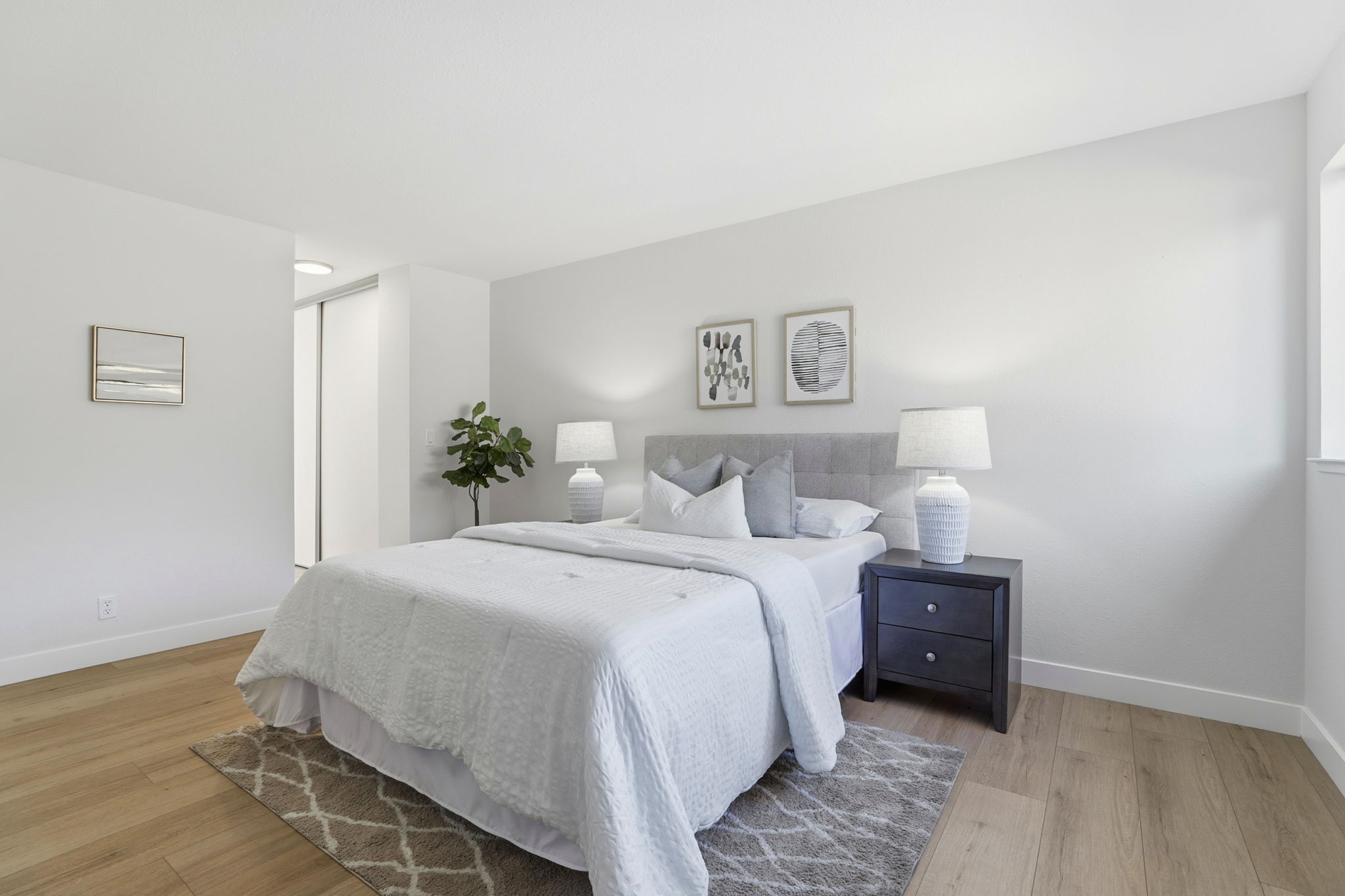 025_f8_2105 Rancho McCormick Blvd