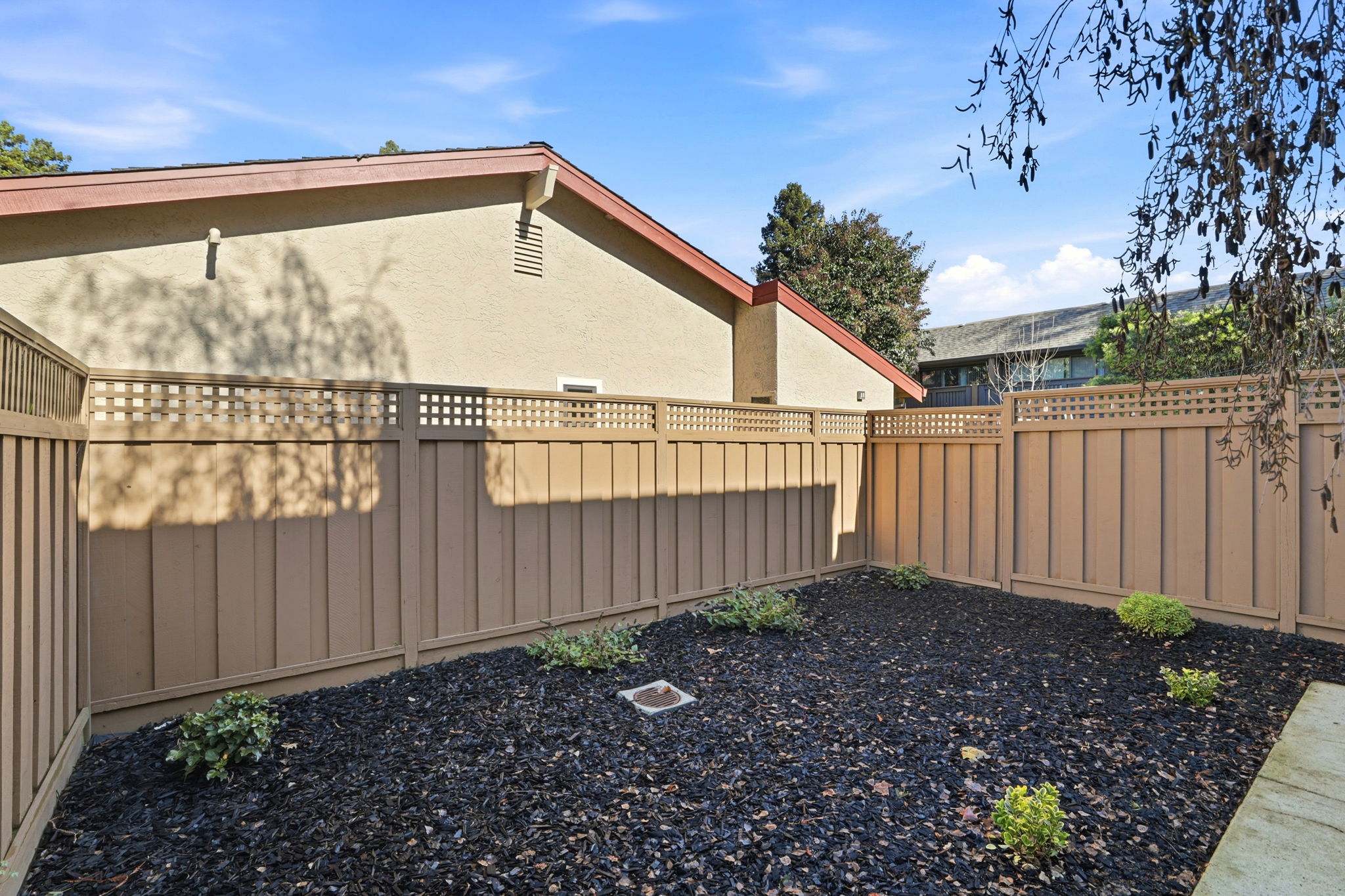 035_f8_2105 Rancho McCormick Blvd