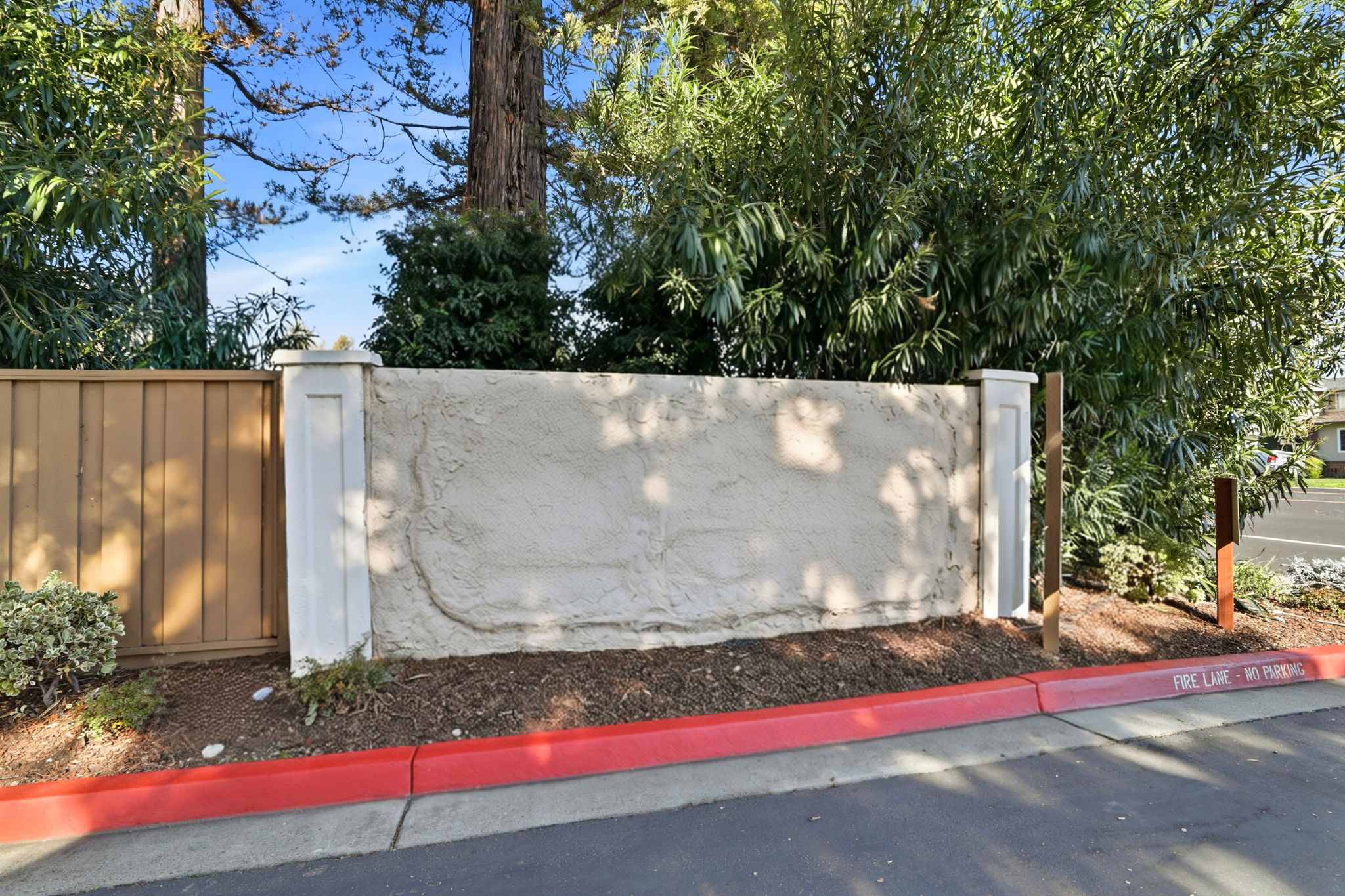 039_f8_2105 Rancho McCormick Blvd