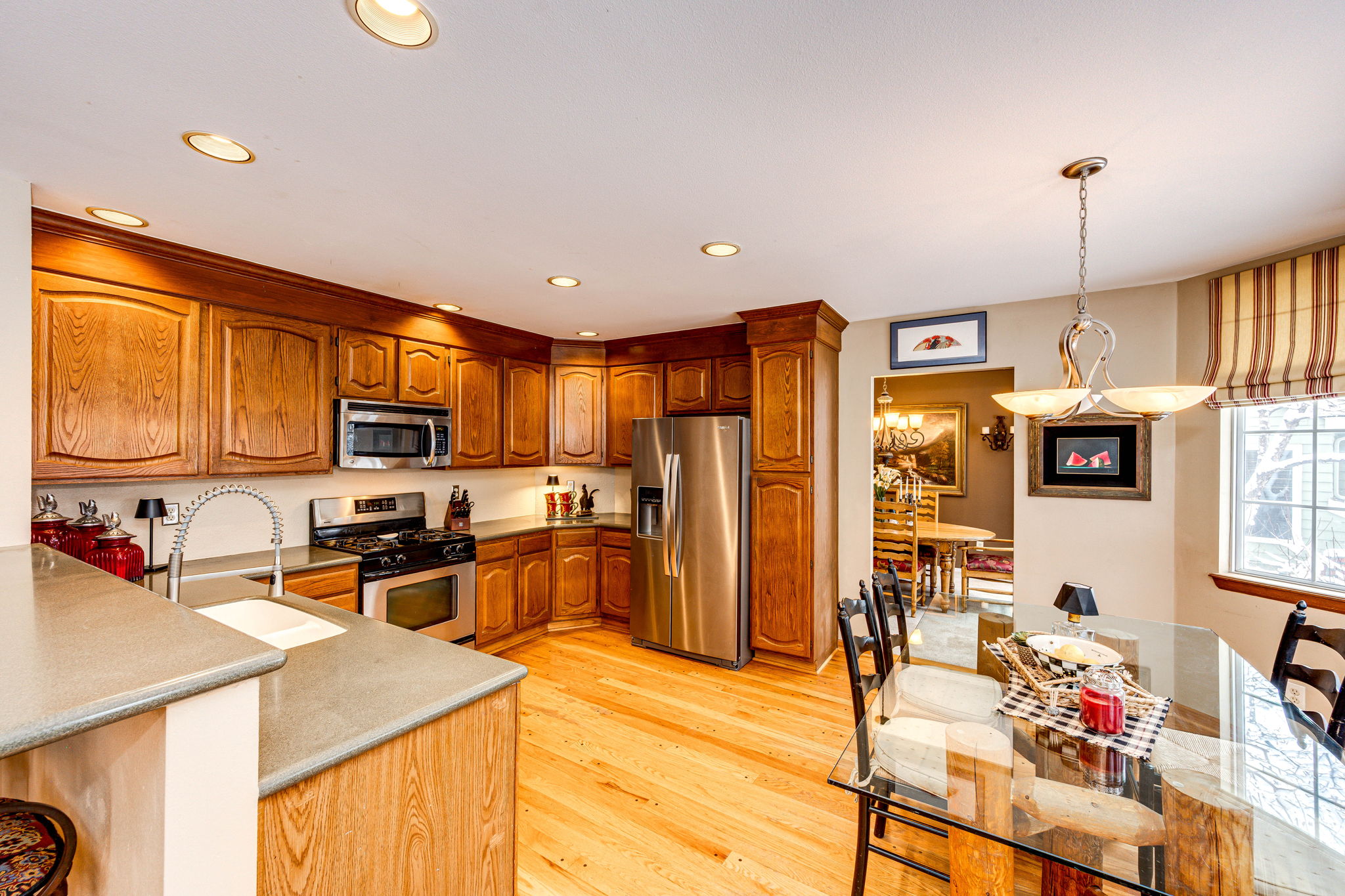 Corian Countertops & Stainless Steel Appliances