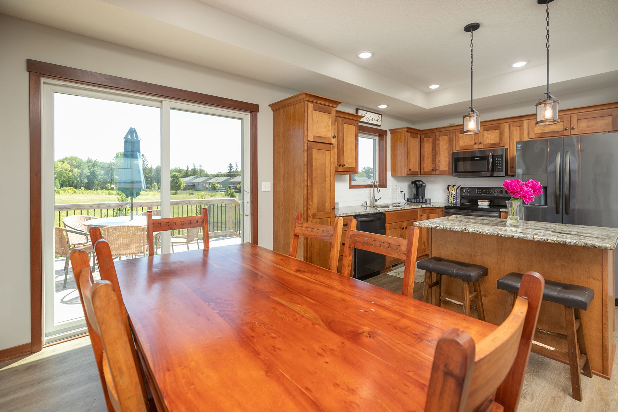 08-Dining Room
