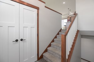 20-Foyer