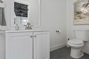  Photo 36