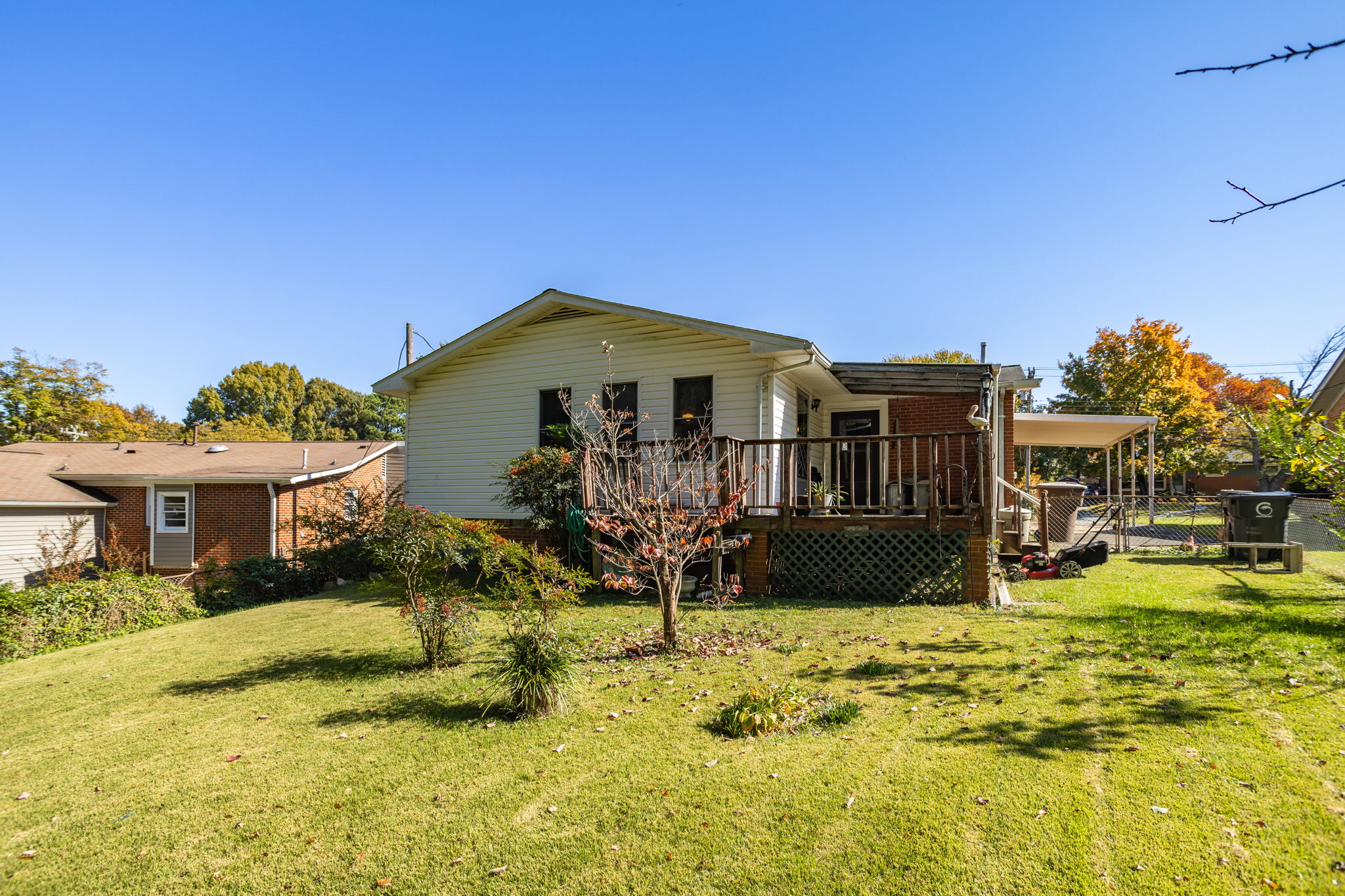 2106 Emerywood Rd-30