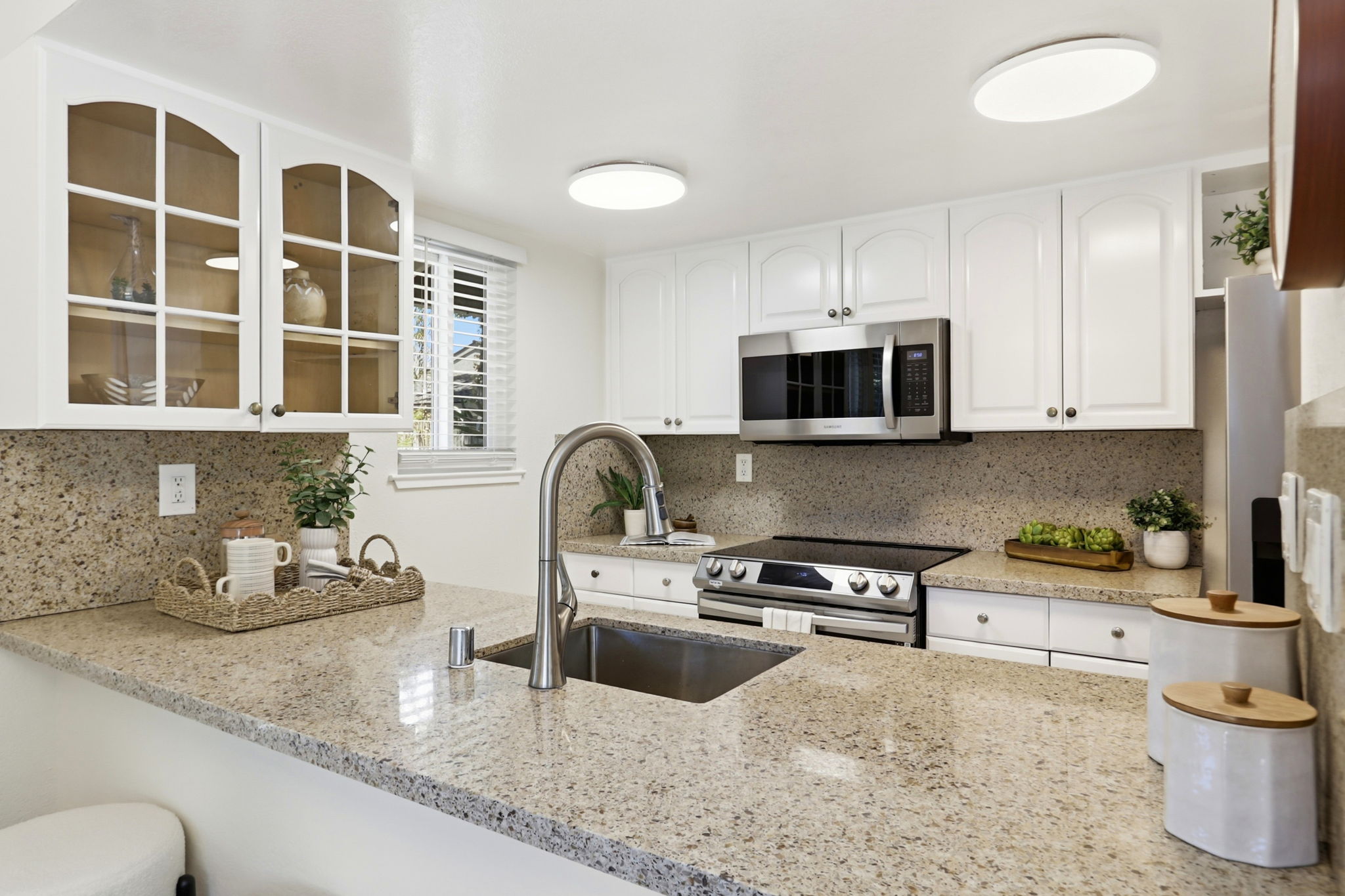 010_F8_21068 White Fir Ct
