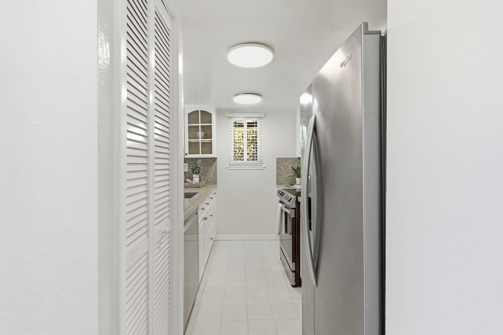016_F8_21068 White Fir Ct