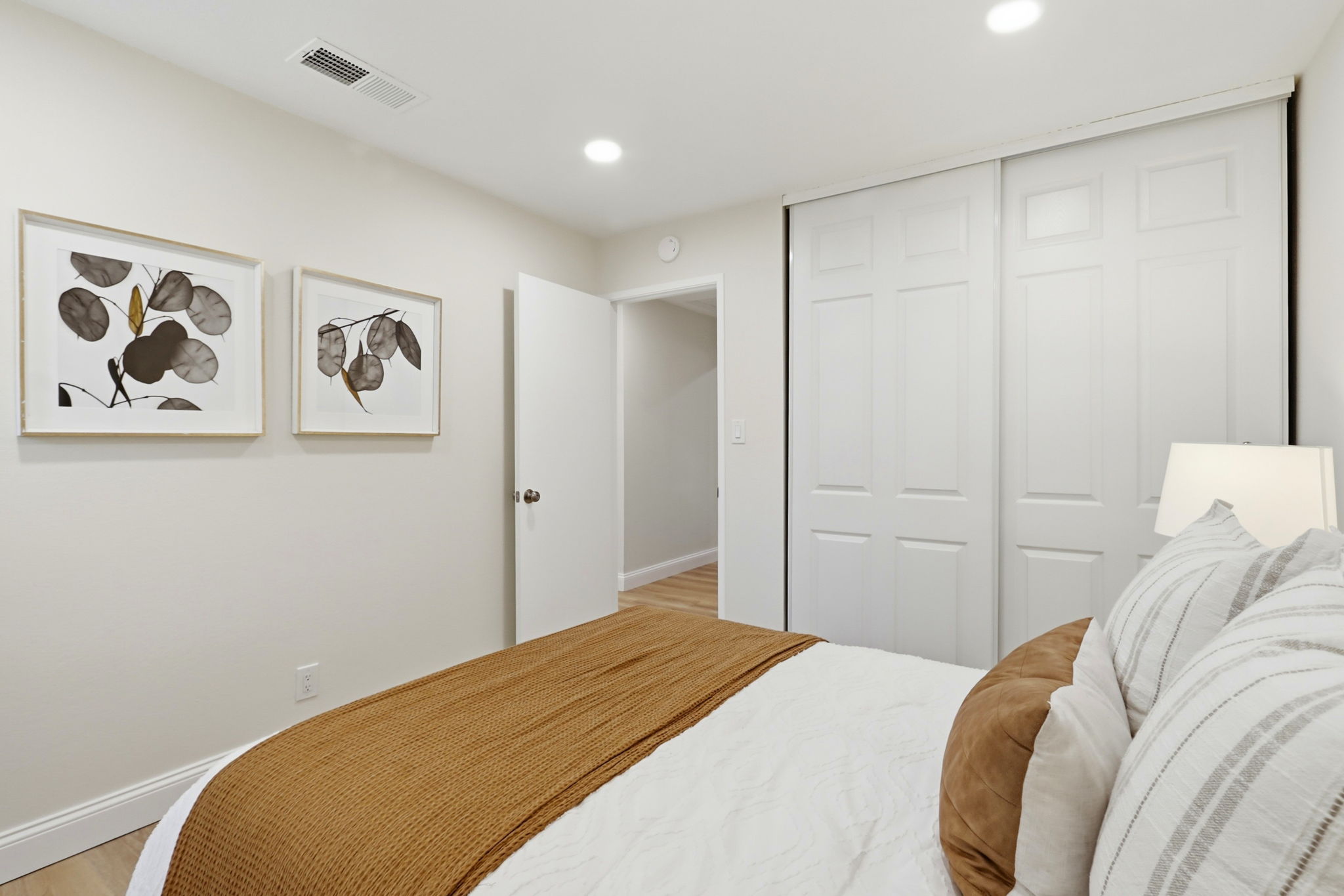024_F8_21068 White Fir Ct