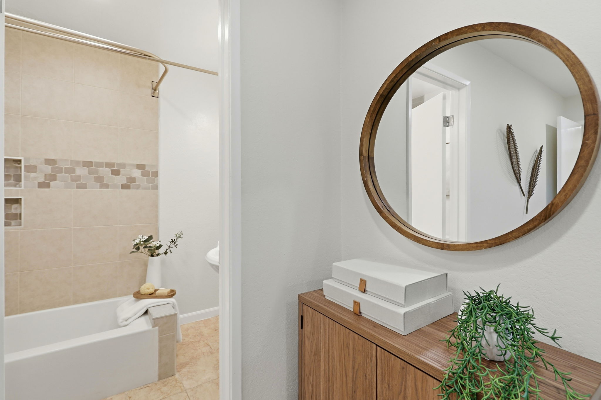034_F8_21068 White Fir Ct
