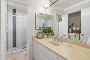 032_F8_21068 White Fir Ct