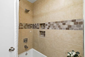 035_F8_21068 White Fir Ct