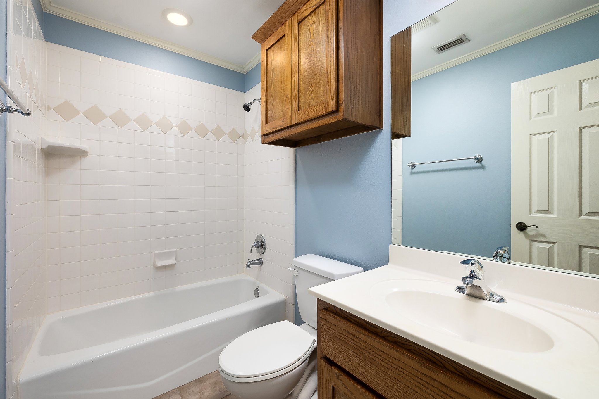 2107 E 25th St, Mission, TX 78574, USA Photo 9