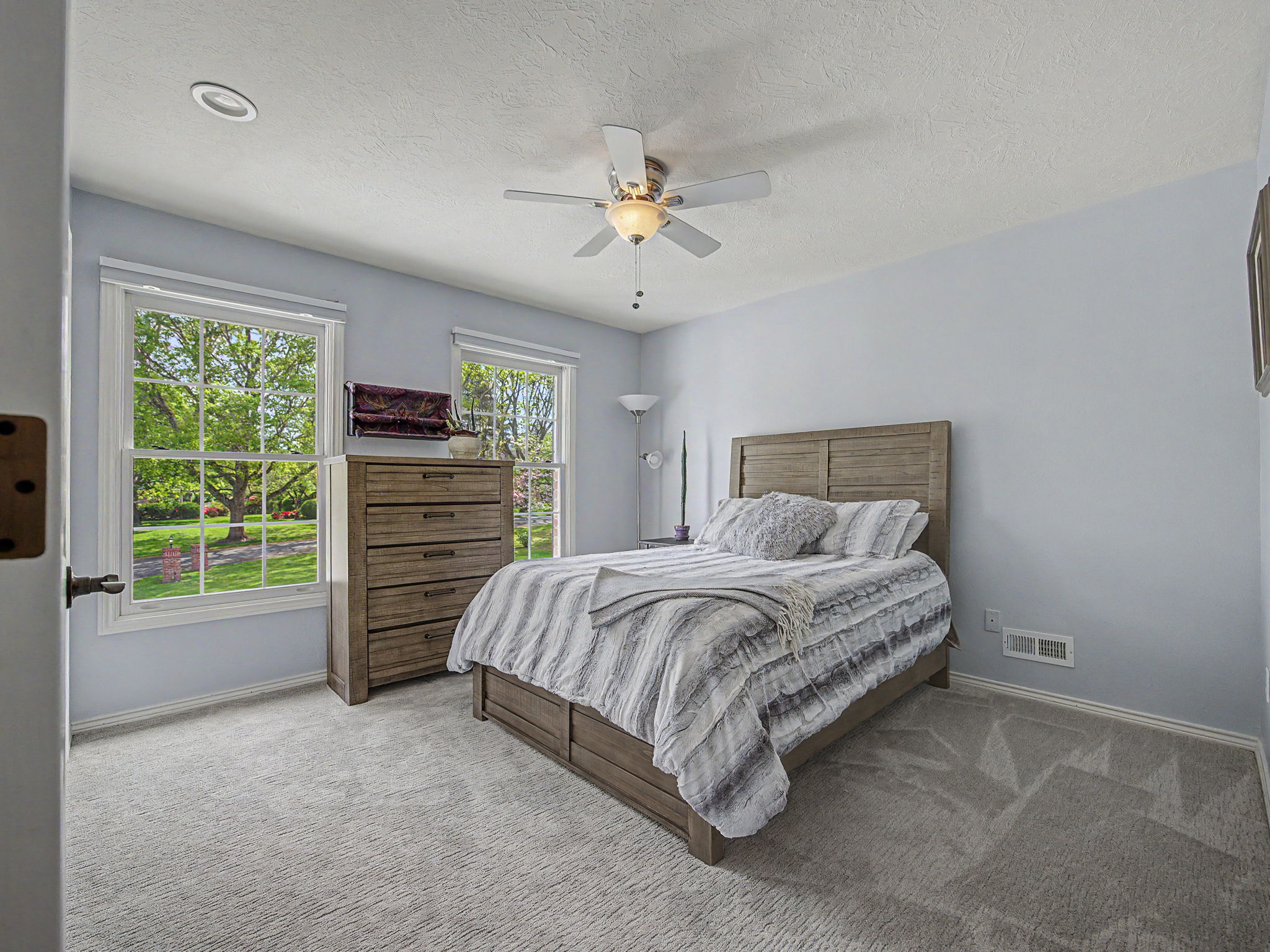 3rd bedroom - Upper floor