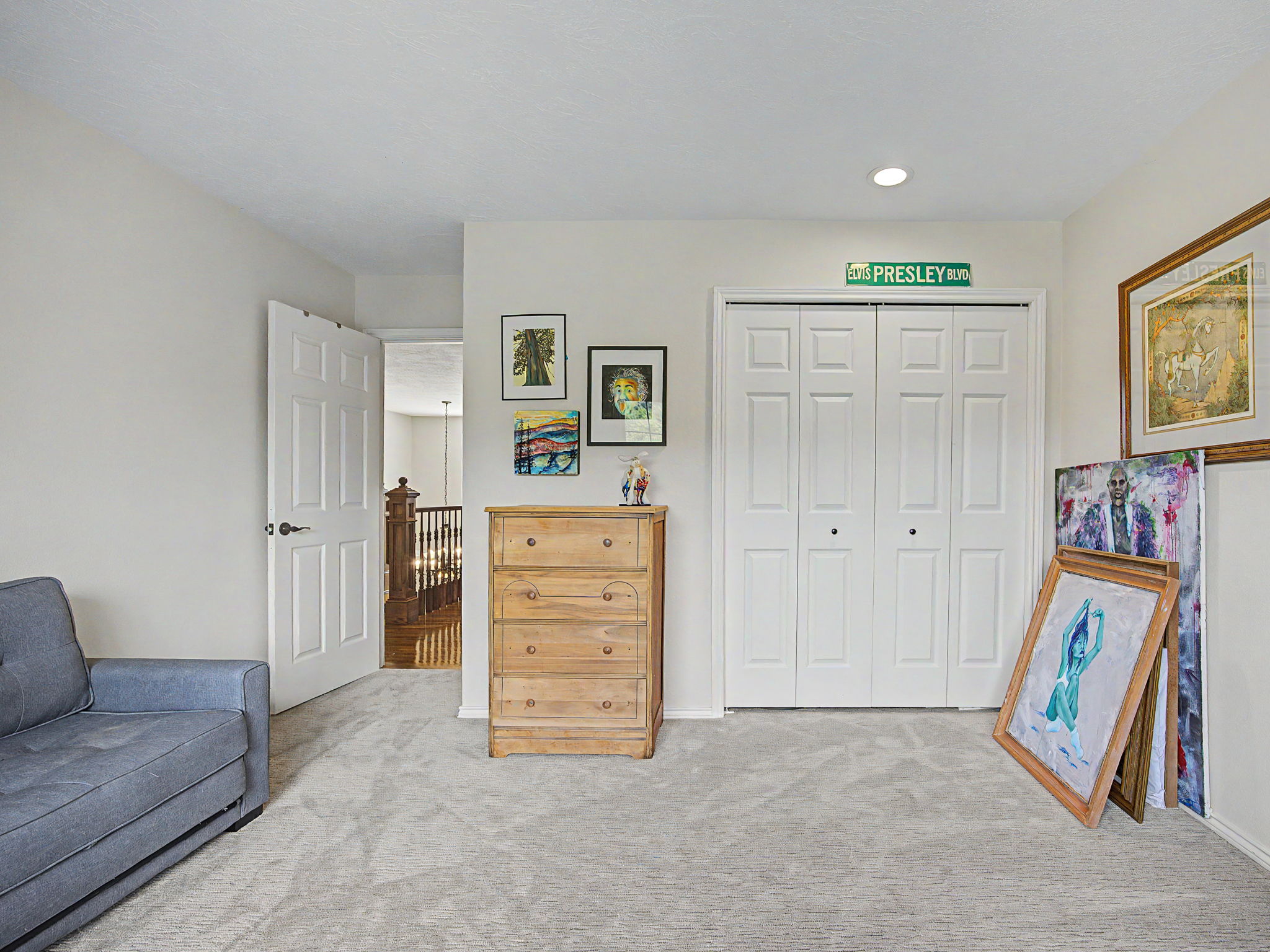 4th bedroom - Upper floor