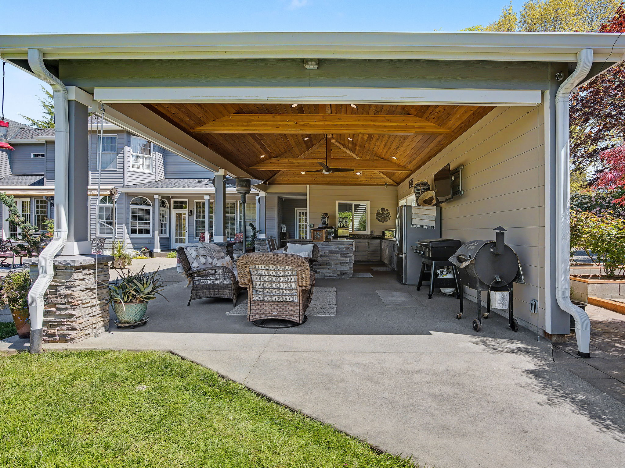 Covered Kitchen Gazebo - Roll down sun shades!