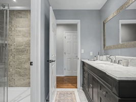 Jack n Jill bath shared with 3rd bedroom